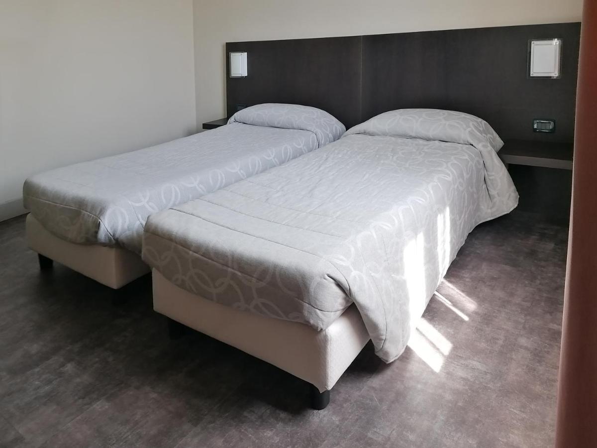 Anusca Palace Hotel Castel San Pietro Terme Εξωτερικό φωτογραφία