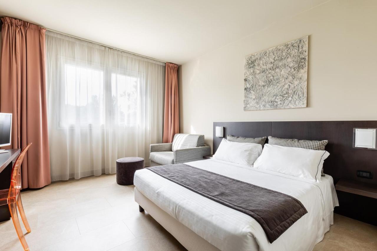 Anusca Palace Hotel Castel San Pietro Terme Εξωτερικό φωτογραφία