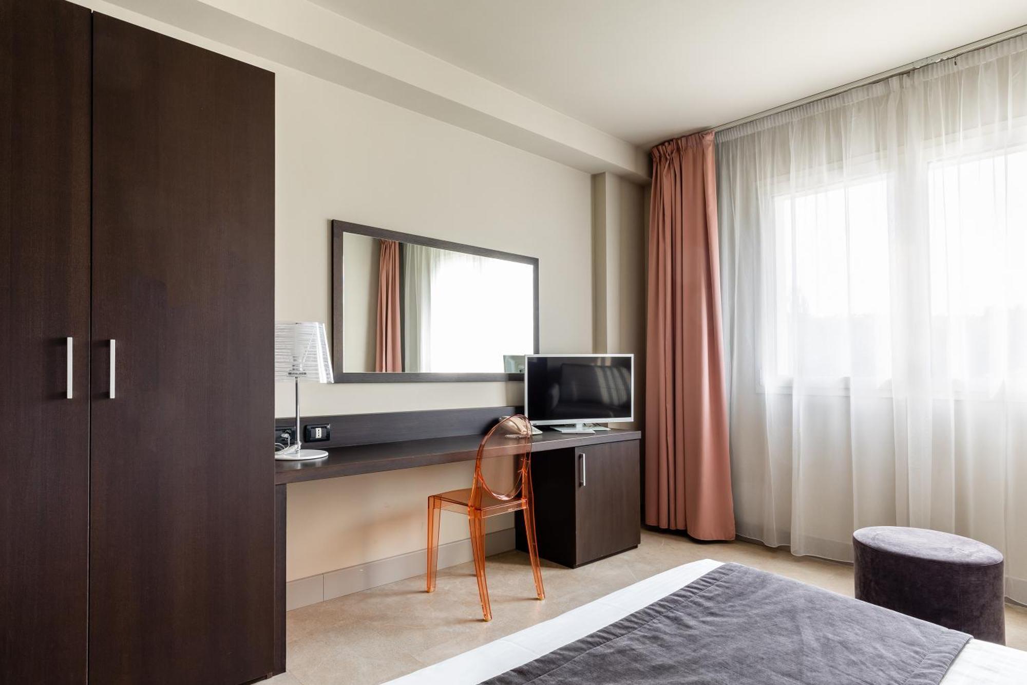 Anusca Palace Hotel Castel San Pietro Terme Εξωτερικό φωτογραφία
