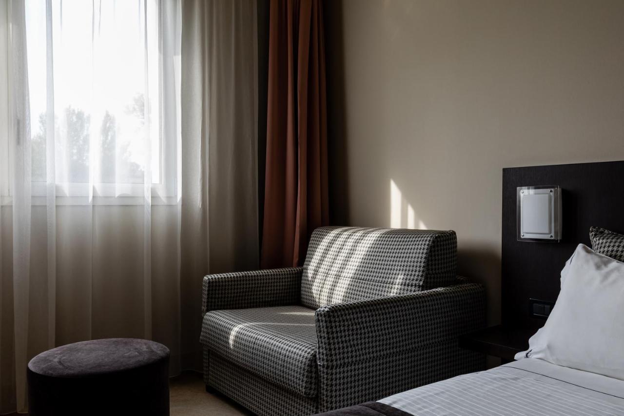 Anusca Palace Hotel Castel San Pietro Terme Εξωτερικό φωτογραφία